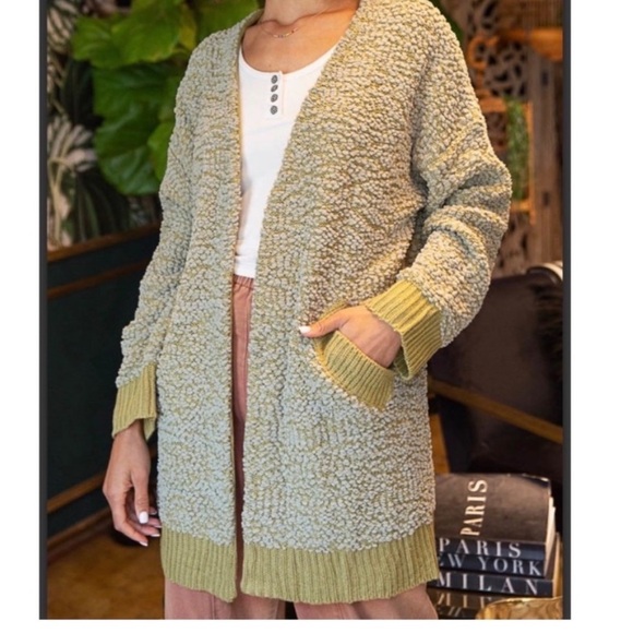 POL long cardigan Olive Green popcorn long sleeve with front pockets NWT - Picture 4 of 10